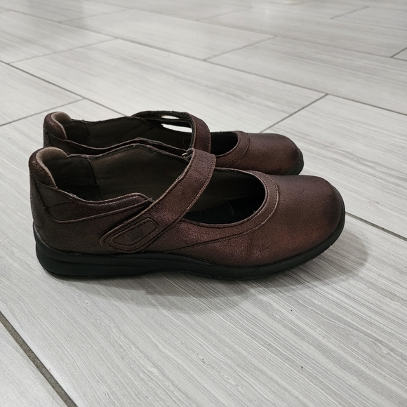 DREW Comfort Endeavor Shoes - Picture 4 of 10